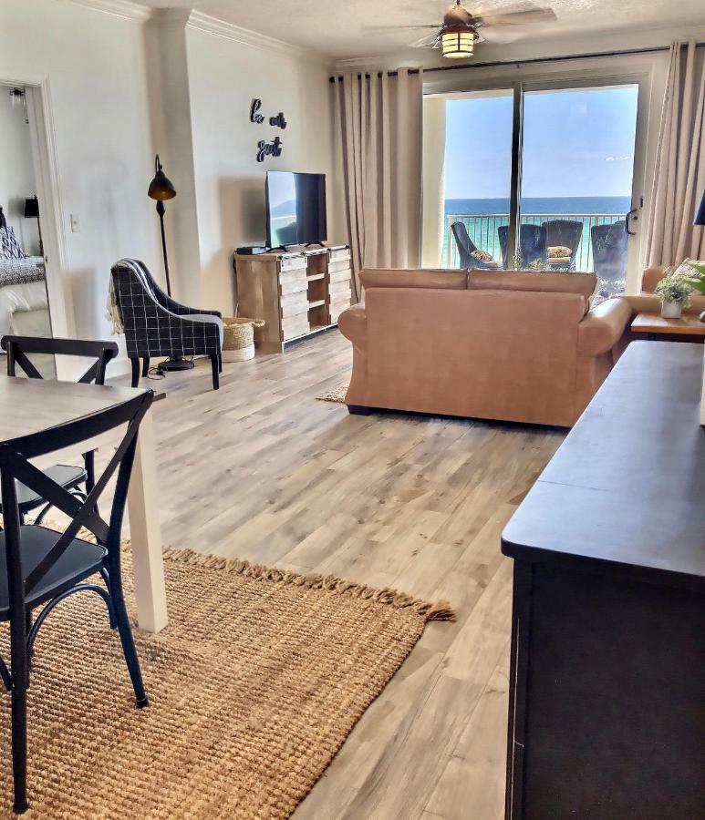 Barefoot Bliss - Beachfront Condo - Sleeps 12 Panama City Beach Buitenkant foto