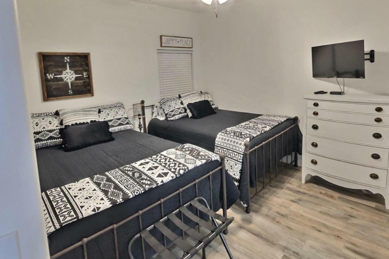 Barefoot Bliss - Beachfront Condo - Sleeps 12 Panama City Beach Buitenkant foto